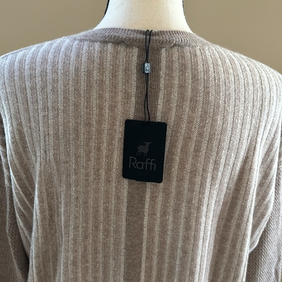 Raffi Men’s Crewneck Sweater. Taupe. Small. NWT. 100% Cashmere Sweater. - Picture 5 of 7